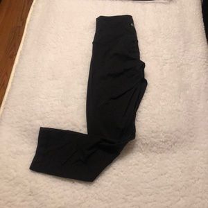 High Rise 25” Lululemon Crop Leggings Full On Luon